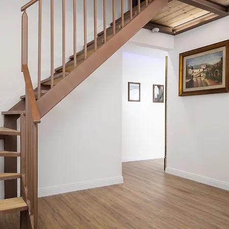 Corte Dell'albero Floransa