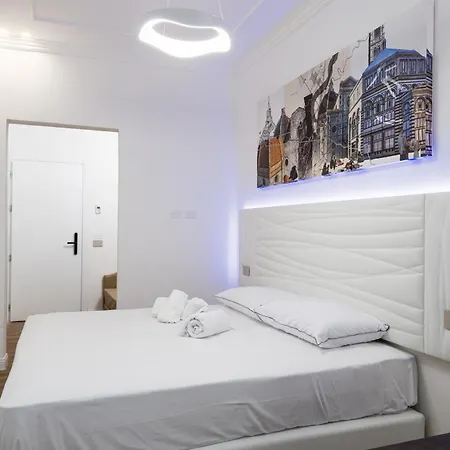 Unyca - Palazzo Dell'albero Bed & Breakfast Florence