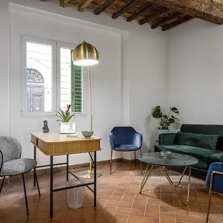 Unyca - Palazzo Dell'albero Bed & Breakfast Florence